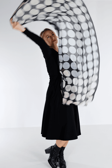 Hovedbilde Rainbow grey sjal Vartdal 