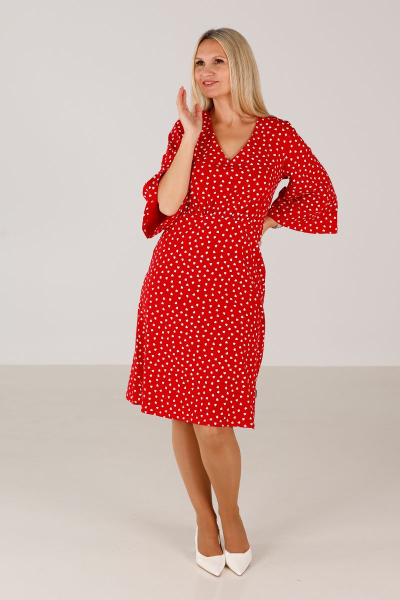 Camilla rød og hvit hjertekjole